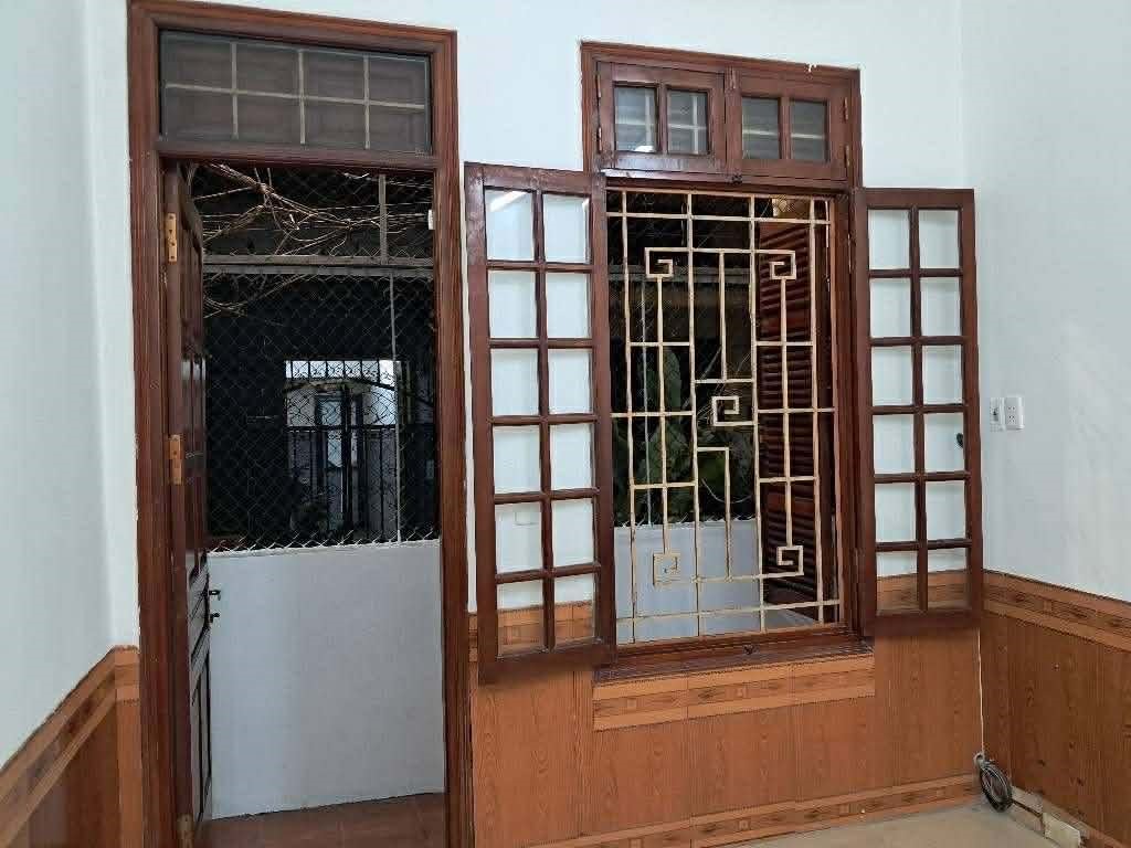 NHÀ NGUYỄN LƯƠNG BẰNG 63m2_LÔ GÓC GẦN PHỐ_Ô TÔ GẦN NHÀ_CẢI TẠO 6T THANG MÁY QUÁ ĐẸP